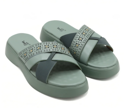 Fawn Women Criss Cross Slippers